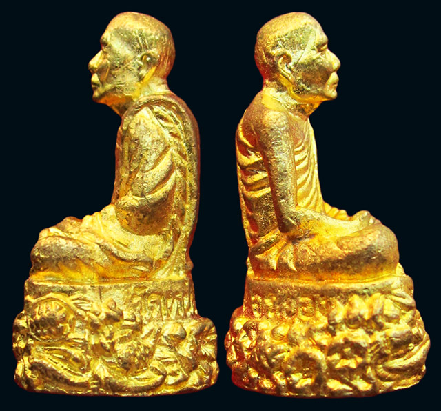 รูปหล่อฐาน ปู ปลา หลวงพ่อสาคร มนุญโญ วัดหนองกรับ เนื้อทองเหลือง ใต้ฐานอุดผงพรายกุมาร กฐินปี ๒๕๕๑