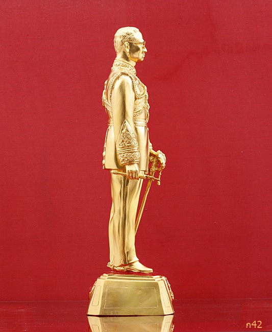 พระบรมรูปในหลวงรัชการที่ 9 ปี 2539 พิธีวัดพระแก้วเพื่อสร้างโรงพยาบาลราชพิพัฒน์...../111