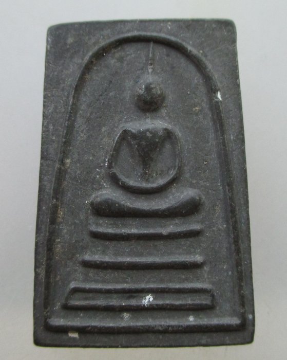 พระสมเด็จเนื้อผงใบลานฐานคู่ เนื้อหนึกนุ่ม ไม่ทราบที่ครับ