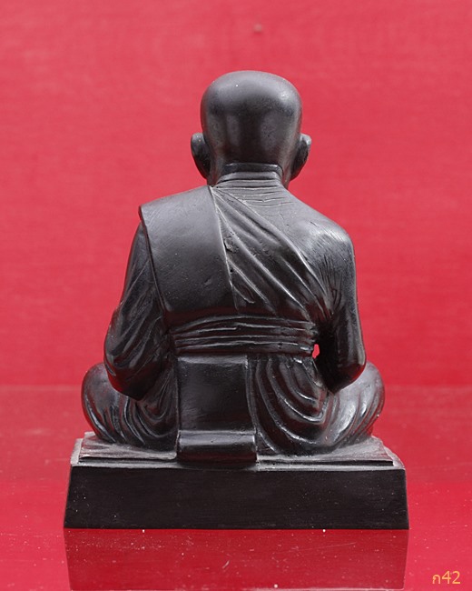 พระบูชาหลวงปู่ทวด วัดช้างให้ ปี 2538...../000