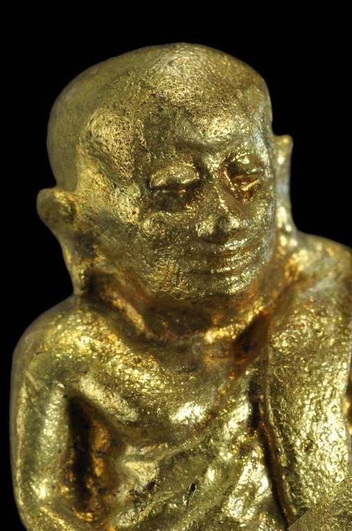 รูปหล่อหลวงพ่อเงิน รุ่นช้างคู่ พิมพ์ใหญ่ วัดท้ายน้ำ ปี 2526