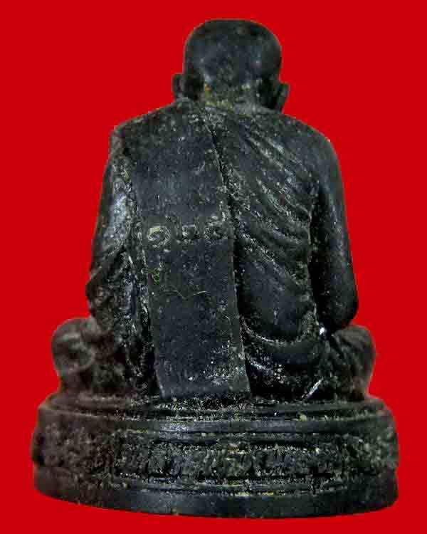 รูปหล่อลอยองค์พ่อท่านคล้ายวัดสวนขัน 