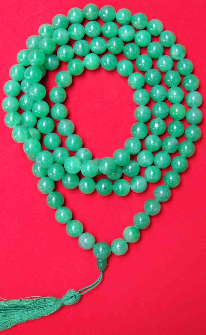 สร้อยประคำหยกเขียวเข้มจากพม่า ความยาว 52 นิ้ว เส้นผ่าศูนย์กลาง 12.0 ม.ม.คุ้มครองป้องกันภัย แคล้วคลาด