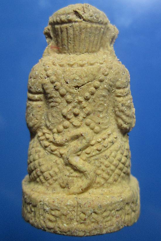 หนุมานเนื่อผงชมภูนุช ปี 43 ออกวัดซับลำไย หลวงปู่หมุนปลุกเสกสวยๆพร้อมกล่องเดิมครับ