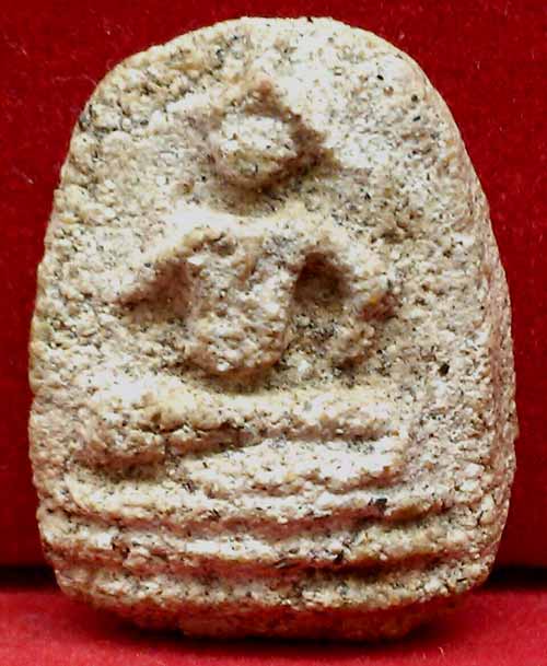 *พระผงกรุวัดใหม่ปากบาง อยุธยา พิมพ์เล็บมือฐานสามชั้น*