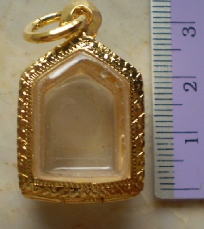 ตลับเงินล้อมเพชร  ชุบทองแท้ ใส่ขุนแผนพรายกุมารพิมพ์เล็ก เคาเดียว 