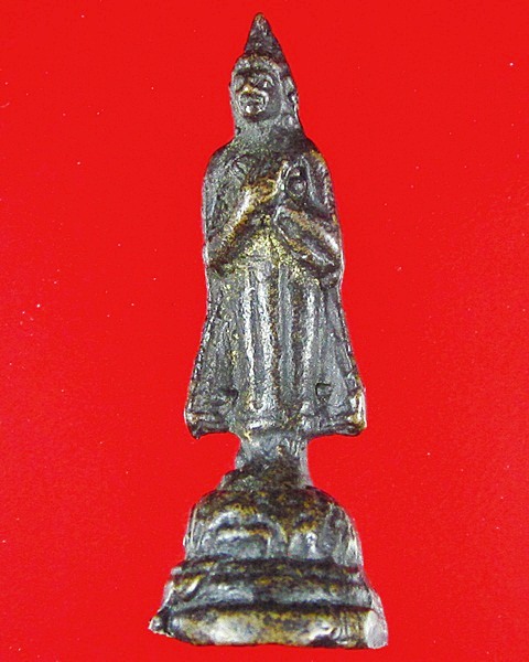 พระประจำวัน หลวงพ่อสนิท วัดลำบัวลอย จ.นครนายก