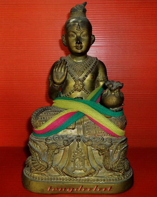 กุมารทองบูชา รุ่นเงินล้าน วัดน้อยนางหงษ์ สวยมากค่ะ