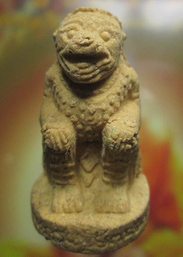 หนุมานหลวงปู่หมุน ออกวัดทรัพย์ลำใย ปี2543. เนื้อนิยมชมพูนุช สภาพสวยพร้อมกล่องเดิม