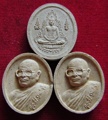 พระผง สมเด็จองค์ปฐม หลวงปู่ศรี มหาวีโร จ.ร้อยเอ็ด ศิษย์สายหลวงพ่อฤาษีฯ วัดท่าซุง ไม่ควรพลาด