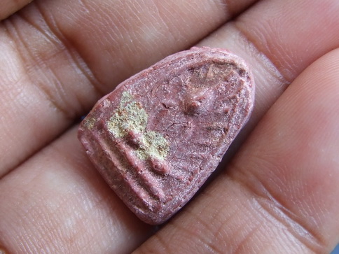 พระกลีบบัว กรุวัดเจ้ามูล ธนบุรี สภาพสวย ด้านหลังจารยันต์ มะอะอุ(ล.ป.ศุข ปลุกเสก)