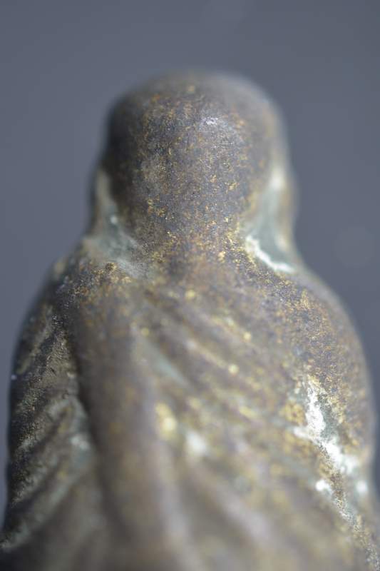 รูปหล่อลอยองค์หลวงพ่อเงิน วัดท้ายน้ำ เลี่ยมพร้อมสร้อยปะคำกะลาตาเดียว รุ่นสร้างวิหารและพิพิธภัณฑ์