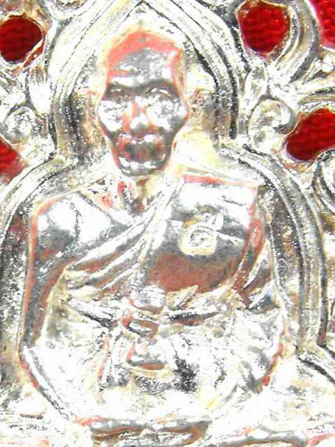 เหรียญฉลุรุ่นแรก หลวงพ่อสาคร วัดหนองกรับ"รุ่นชินบัญชร๕รอบ ปี2540"เนื้อเงิน