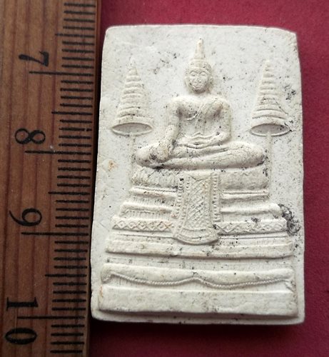 วัดใจเริ่ม 10 บาท กับ ผงพระพุทธ วัดสุวรรณดารารามราชวรวิหาร อยุธยา  ....AH84