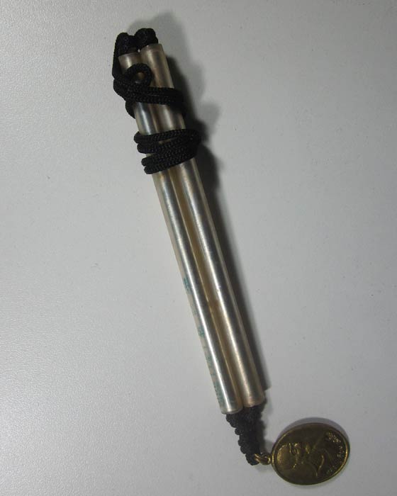 เหรียญหลวงปู่เจียม ปี 48 พร้อมตะกรุดเงินดอกใหญ่