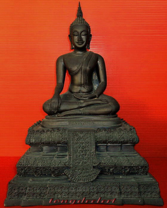 พระบูชาหลวงพ่อวัดไร่ขิง จ.นครปฐม หน้าตัก 5 นิ้ว สวยมากค่ะ