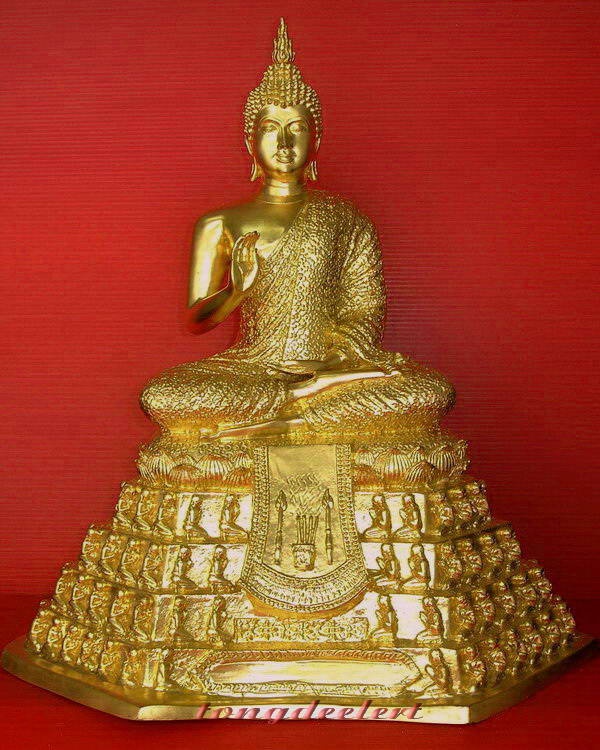 พระบูชาปางประทานพร ฐานพระอัครสาวก หน้าตัก 9 นิ้ว ปิดทอง สวยมากค่ะ