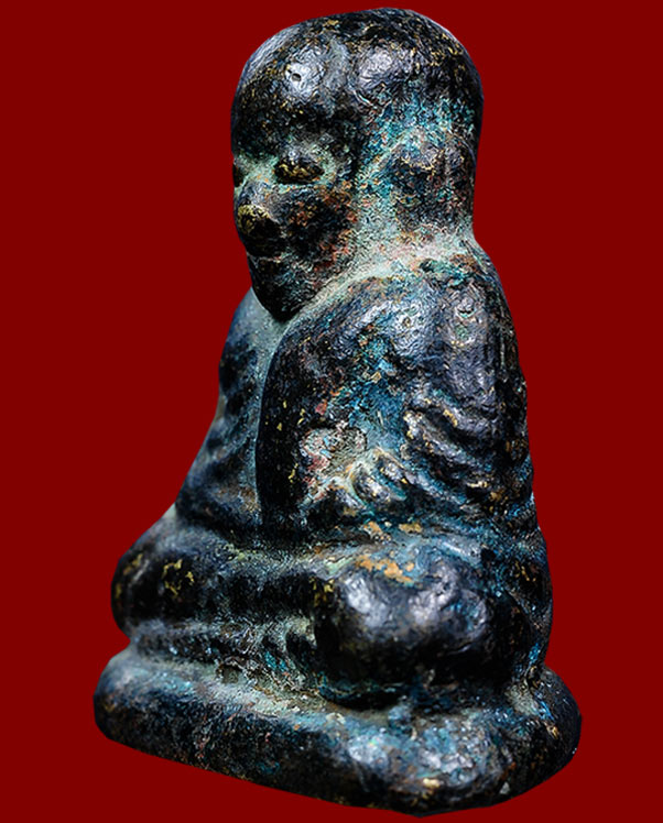 หลวงพ่อเงิน วัดบางคลาน จังหวัด พิจิตร รุ่นปืนแตก พิมพ์นิยม เศ ียรโต ปี ๒๕๒๘ (๑)