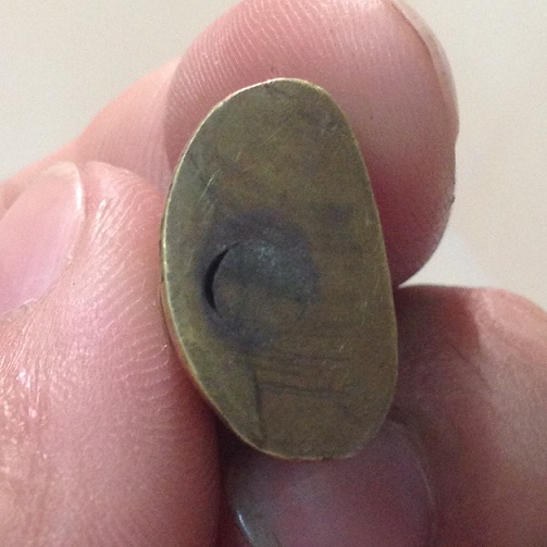 รูปเหมือนปั๊ม หลวงพ่อเงิน บางคลาน ปี 15 วัดมูลเหล็ก พิมพ์ฐานกว้าง หรือพิมพ์นิยม (ไม่ตอกโค้ด)