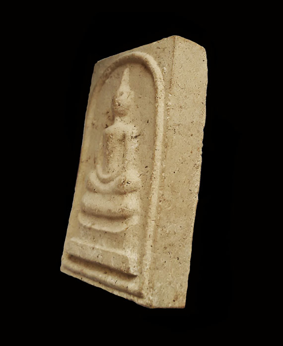 พระสมเด็จโนนผึ้งหลวงปู่หมุน วัดบ้านจาน (พิมพ์ใหญ่)เนื้อผงพุทธคุณน้ำตาลอ่อน สภาพสวยมากคม ชัด