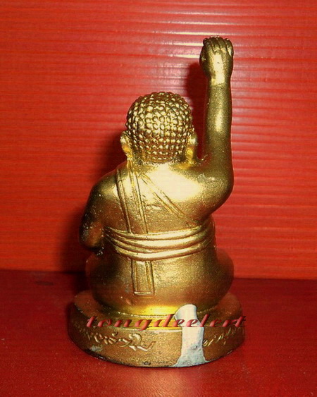 พระสังกัจจายน์กวักบูชาปิดทอง หลวงพ่อลำใย ออกวัดพุโพธิ์ สวยมากค่ะ