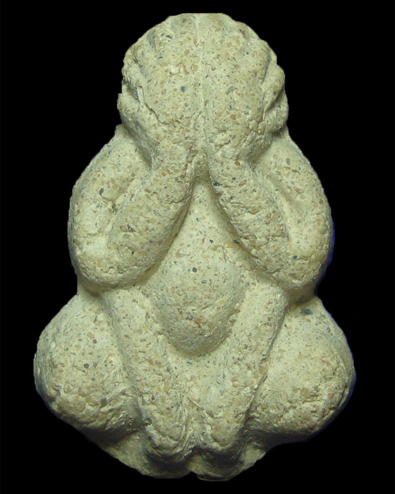 พระปิดตาพิมพ์มือโบราณ หลวงปู่หมุน วัดบ้านจาน เสาร์ 5 บูชาครู 2543