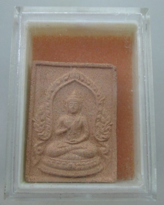  พระพุทธประทานพร เนื้อผงผสมว่าน วัดพระธาตุพนม จ.นครพนม