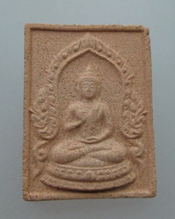  พระพุทธประทานพร เนื้อผงผสมว่าน วัดพระธาตุพนม จ.นครพนม