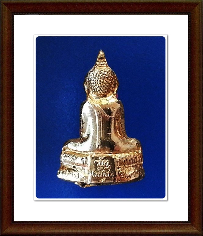 พระหลวงพ่อโต วัดหลักสี่ราษฏร์สโมสร จ.สมุทรสาคร