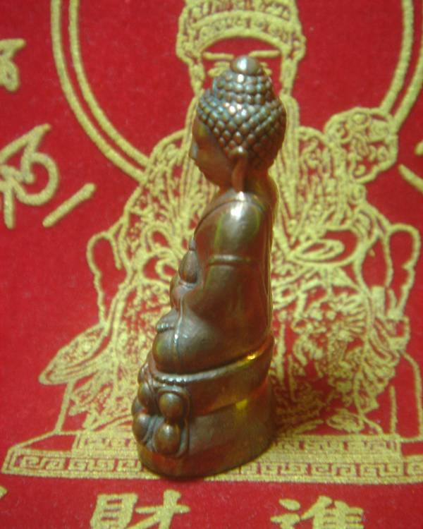 พระกริ่งวัชรมหาบารมีเนื้อทองแดงเลข๑๑๑จาก๒๐๘