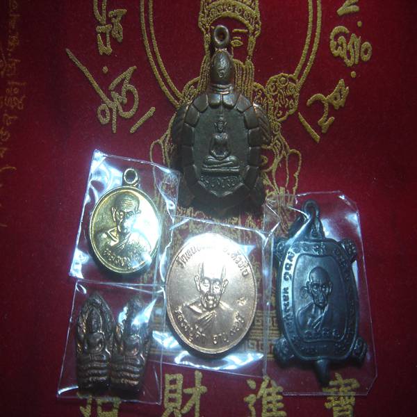 หลวงปู่คำ วัดหนองแก ประจวบฯ