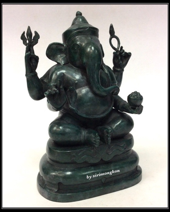 พระพิฆเนศ 65ปี คณะจิตรกรรมฯ ม.ศิลปากร เนื้อสำริด ขนาดบูชา สูง 6นิ้ว หน้าตัก 3นิ้ว ลำดับองค์พระ 1241