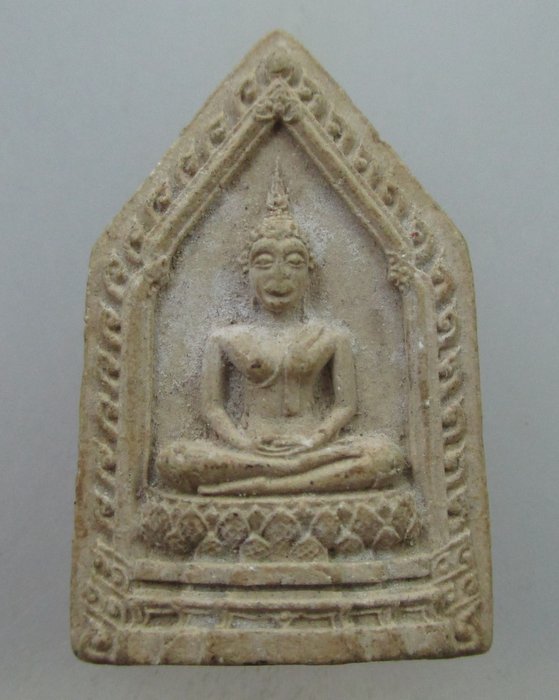 โปร..พิเศษ 20 หลวงพ่อโสธร วัดพิกุลเงิน จ นนทบุรี เนื้อผง