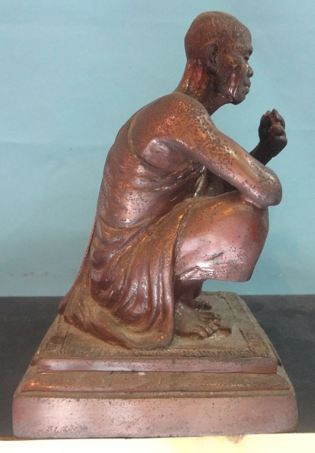  พระบูชาหลวงพ่อคูณก้นดินฝรั่งกว้าง4.5 นิ้วสูงจากฐาณ 7 นิ้วผิ ว หิ้งเดิมๆครับ