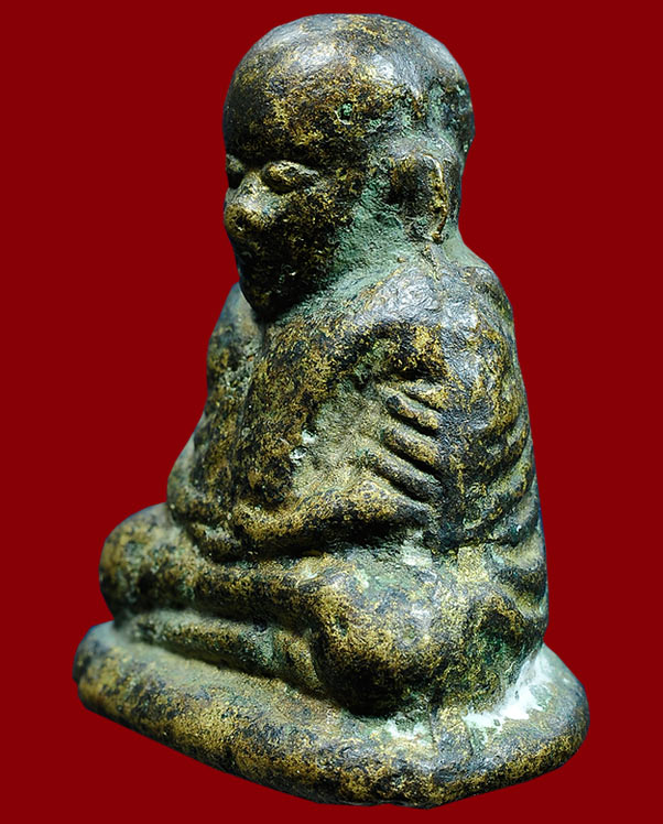 หลวงพ่อเงิน วัดบางคลาน จังหวัด พิจิตร รุ่นปืนแตก พิมพ์นิยม เศ ียรโต ปี ๒๕๒๘ (๑) 