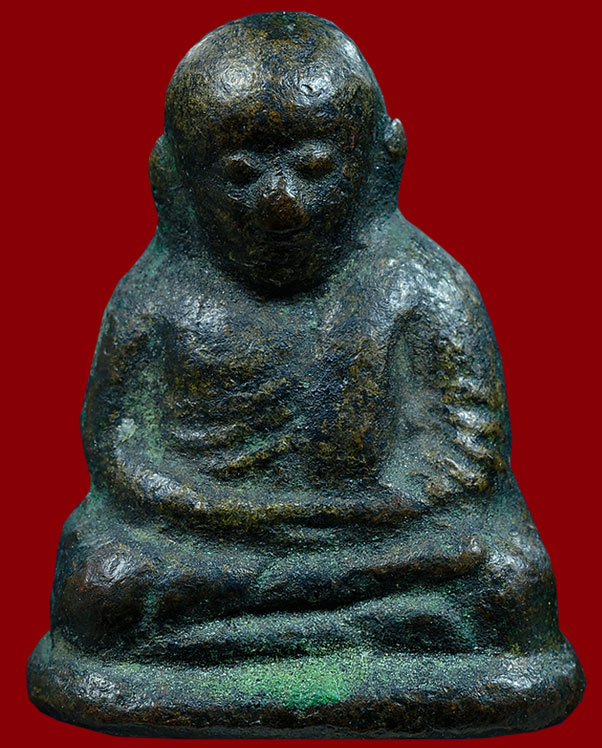 หลวงพ่อเงิน วัดบางคลาน จังหวัด พิจิตร รุ่นปืนแตก พิมพ์ไตรมาส ปี ๒๕๒๘ (๑) 