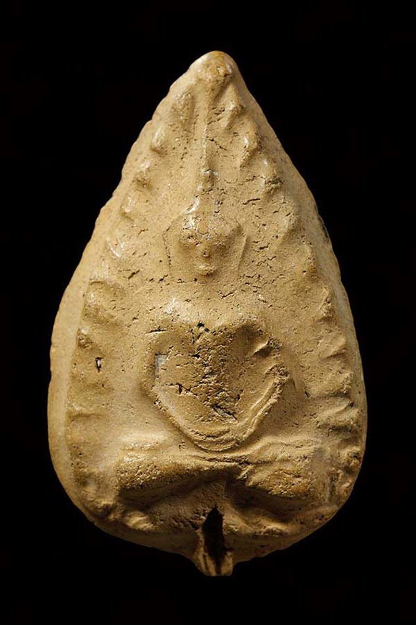 พระกรีบบัว วัดลิงขบ สภาพสวยแชมป์ หน้าตาคมชัด พร้อมบัตรรับประกันจากทางเวป  