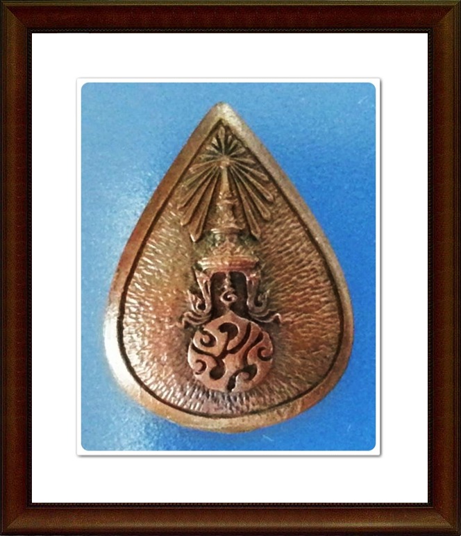 รูปเหมือนหล่อ หลวงพ่อวัดไร่ขิง จ.นครปฐม