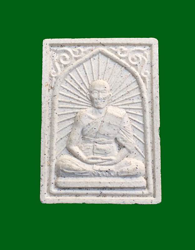 เคาะเดียวพระผงพิมพ์เศียรเล็ก