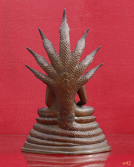 พระบูชาปางนาคปรก พระบ้าน