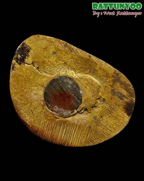 รูปหล่อหลวงพ่อเงิน บางคลาน วัดท้ายน้ำ รุ่นช้างคู่ ปี 2526 พิมพ์ใหญ่