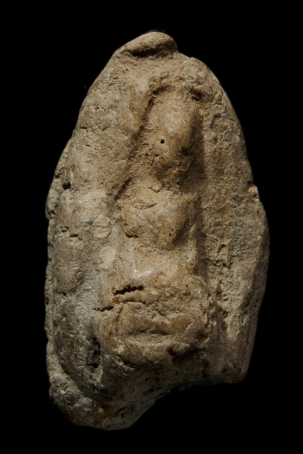 พระรอดกรุวัดโปรดเกษ นนทบุรี เคาะเดียวแดงครับ