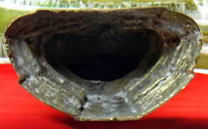 พระแก้วมรกต ทรงเครื่องฤดูหนาว หน้าตักกว้าง 7 นิ้ว ฐาน 11x6 นิ้ว สูง 16 นิ้ว เนื้อทองเหลืองขัดเงา