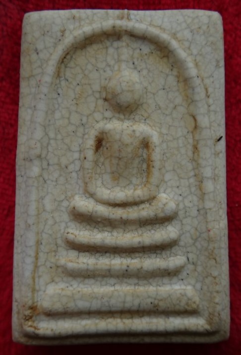 สมเด็จวัดระฆังรุ่นM16 เรือนจำธนบุรีสร้าง หลวงปู่หมุนร่วมเสกเคาะเดียว