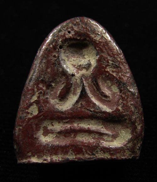 พระปิดตา เนื้อหามวลสารดี สวยไม่ทราบที่ครับ