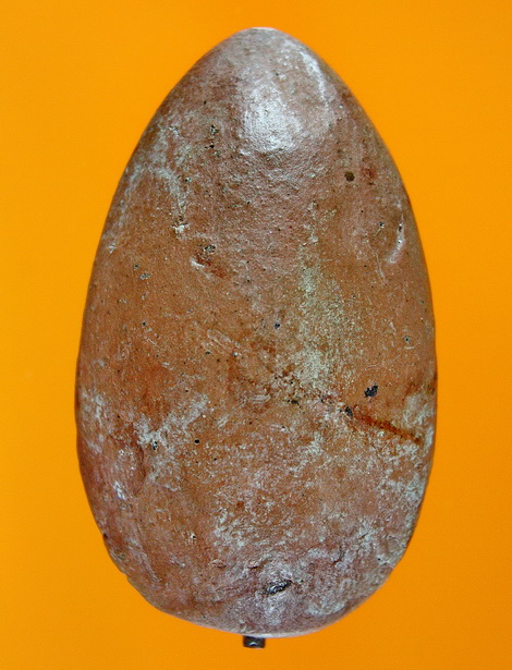 พระเนื้อดินพิมพ์ขุนแผนไข่ผ่าซีก (4 กร) ฝังตะกรุด หลวงพ่อกวย วัดโฆสิตาราม(พิมพ์ใหญ่)