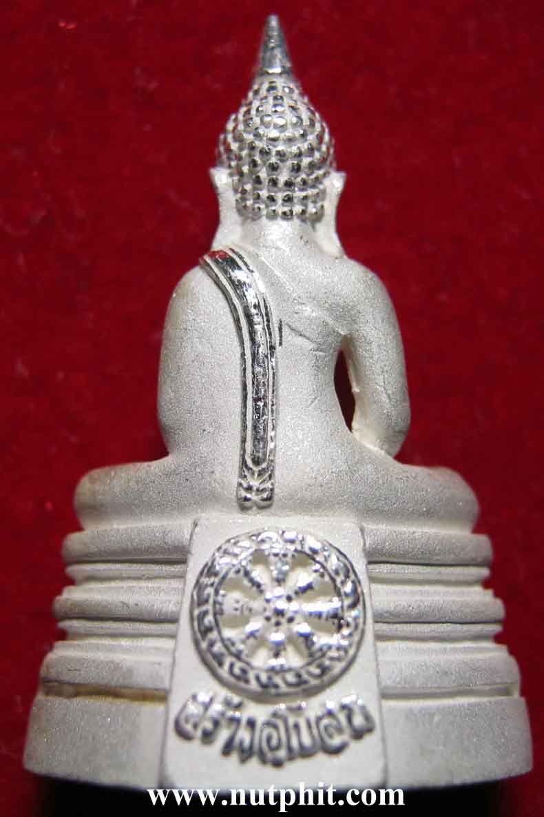 พระกริ่งพระพุทธโสธรเนื้อเงินบริสุทธ์ 99.9% งดงามแท้หายากมากครับ*182