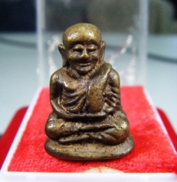 หลวงพ่อเงินวัดบางคลาน