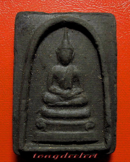 พระสมเด็จหลังพระปรุหนัง วัดราชนัดดา ปี 2512 หลวงพ่อกวยปลุกเสกค่ะ