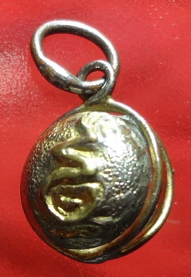 ลูกแก้วเดิมๆครับ ทันหลวงพ่อครับ